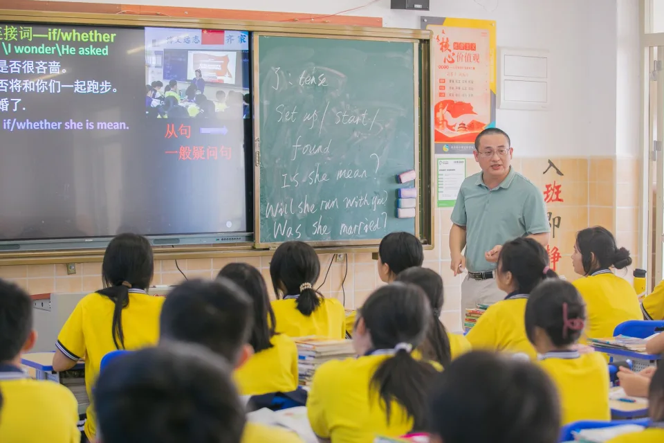 Các khoá học tại Lớp Mầm Non Độc Lập Ong Vàng